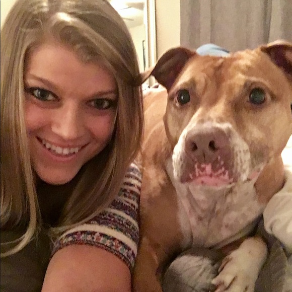 Meet your Posher, Katie - Picture 1 of 1